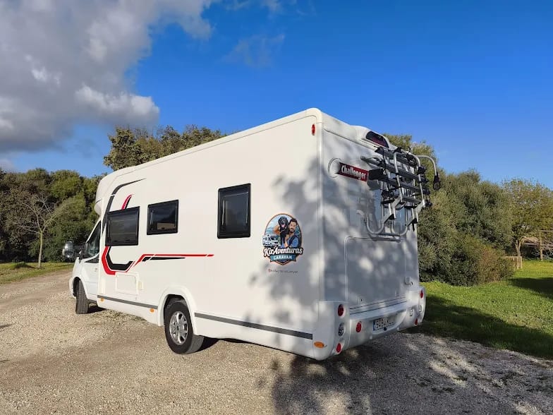 Autocaravana en la naturaleza